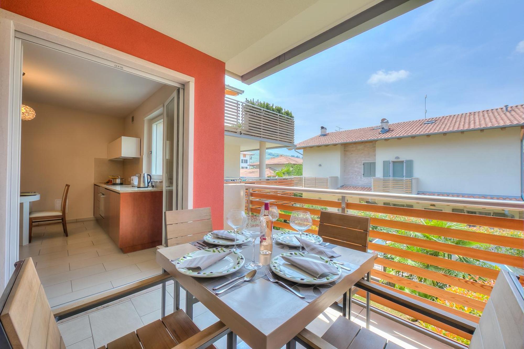 Casa Margherita Few Minutes From Lake - Happy Rentals Riva del Garda Kültér fotó